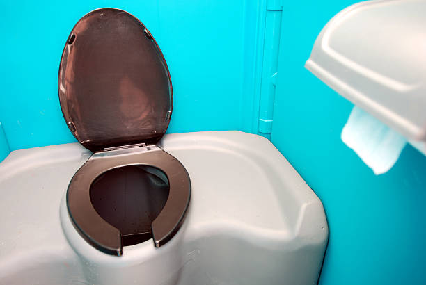 Portable Toilet Options We Offer in Rochester, MI