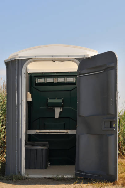 Best Luxury portable toilet rental  in Rochester, MI
